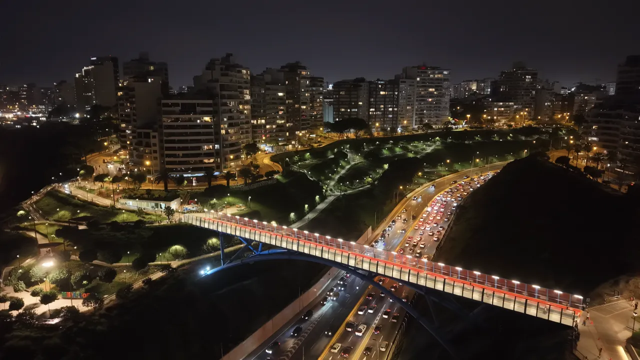 Puente de la paz - Noche