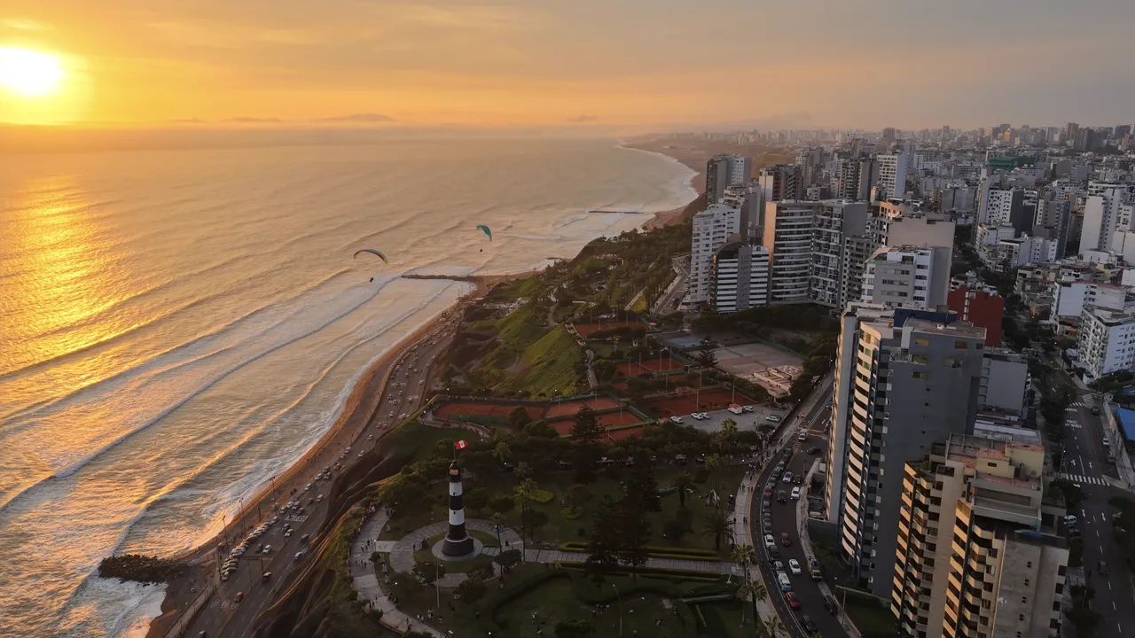 Paneo malecón de Miraflores