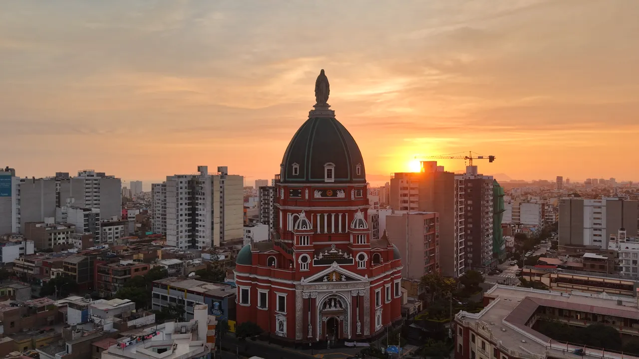 Cúpula de Magdalena del mar - Paneo