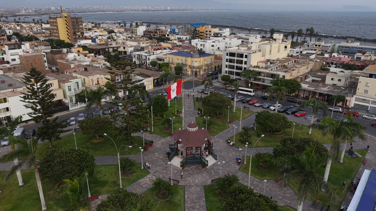 Plaza de arma La Punta - Acercamiento glorieta